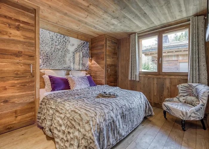 A Апартаменти *